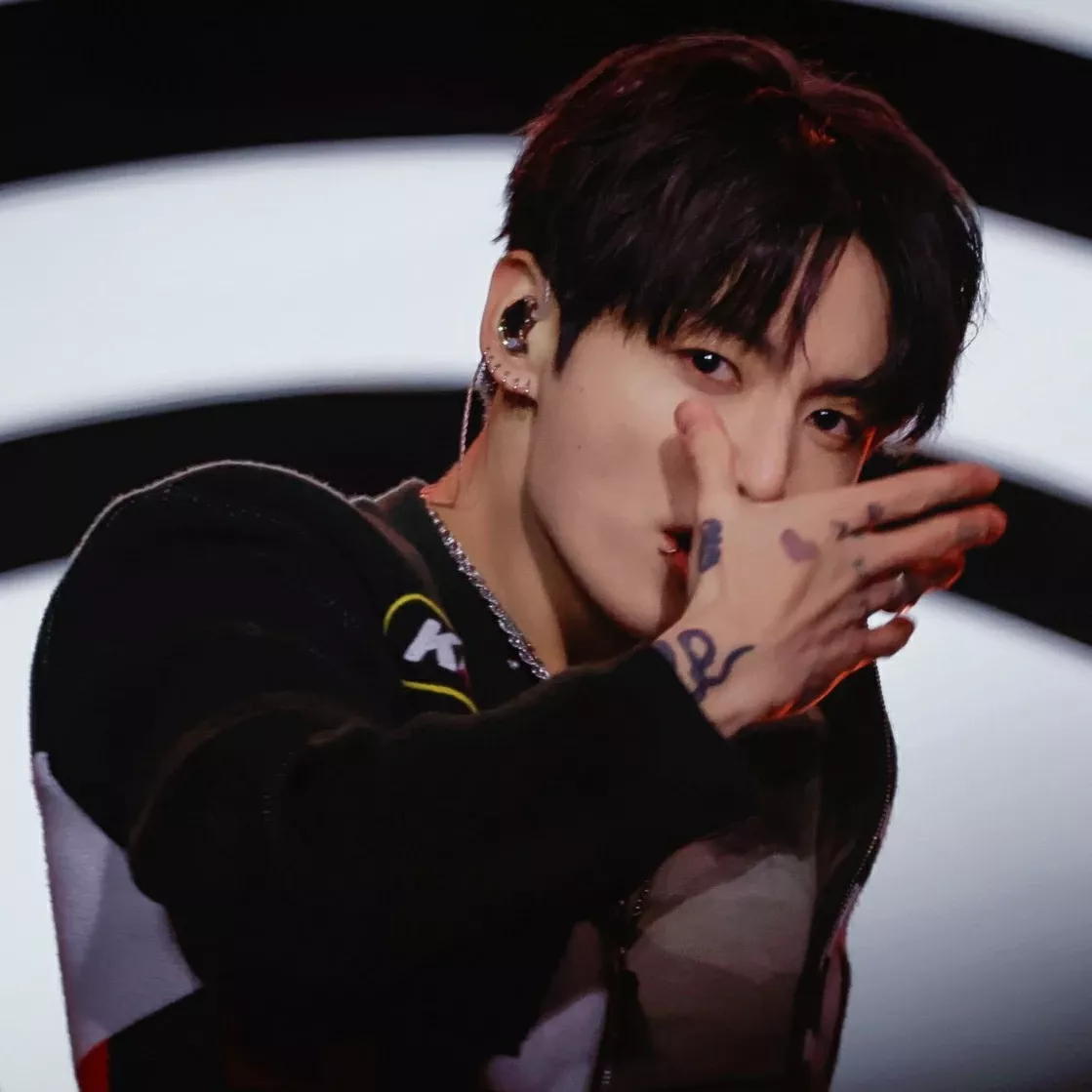 정국 (방탄소년단)의 최신 사진