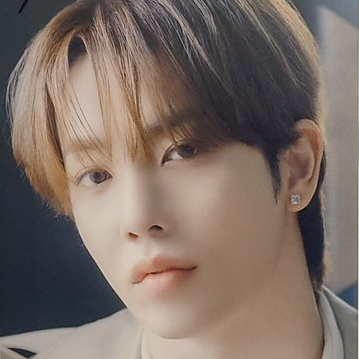 カズタ (n.SSign)の最近の活動写真