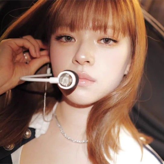 Potret di balik layar TWICE