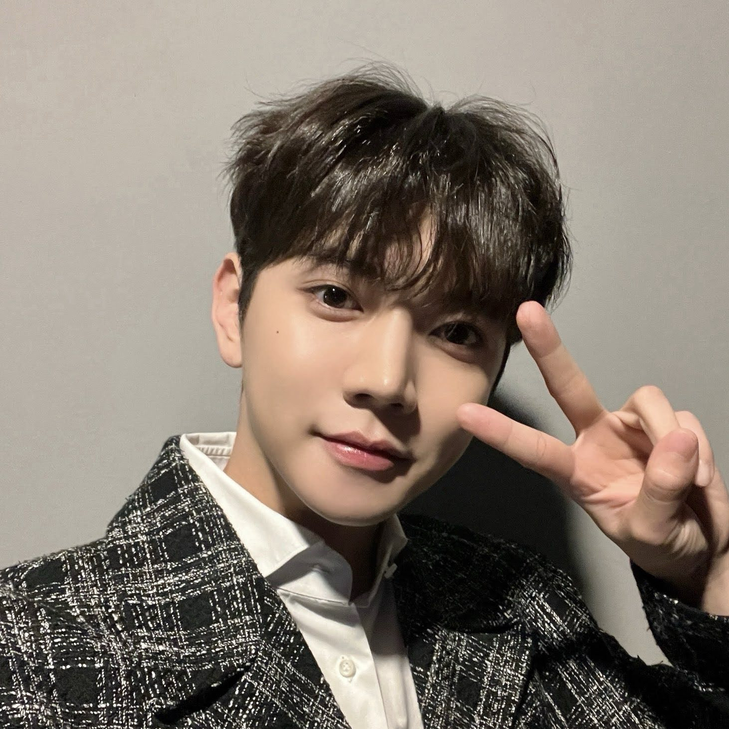 A moment captured by REN's fan