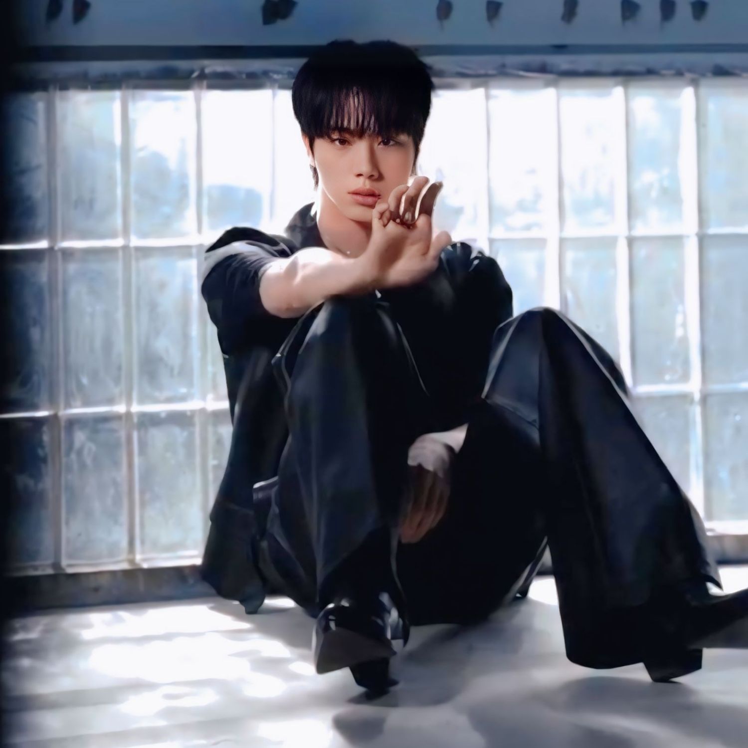 Jin (防彈少年團)的幕後花絮