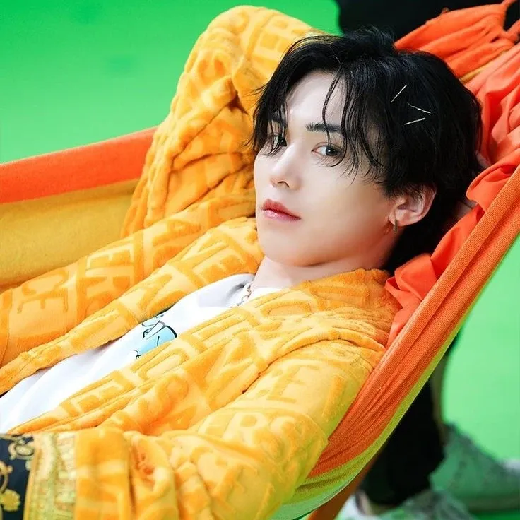 Behind-the-scenes cut of Rocky