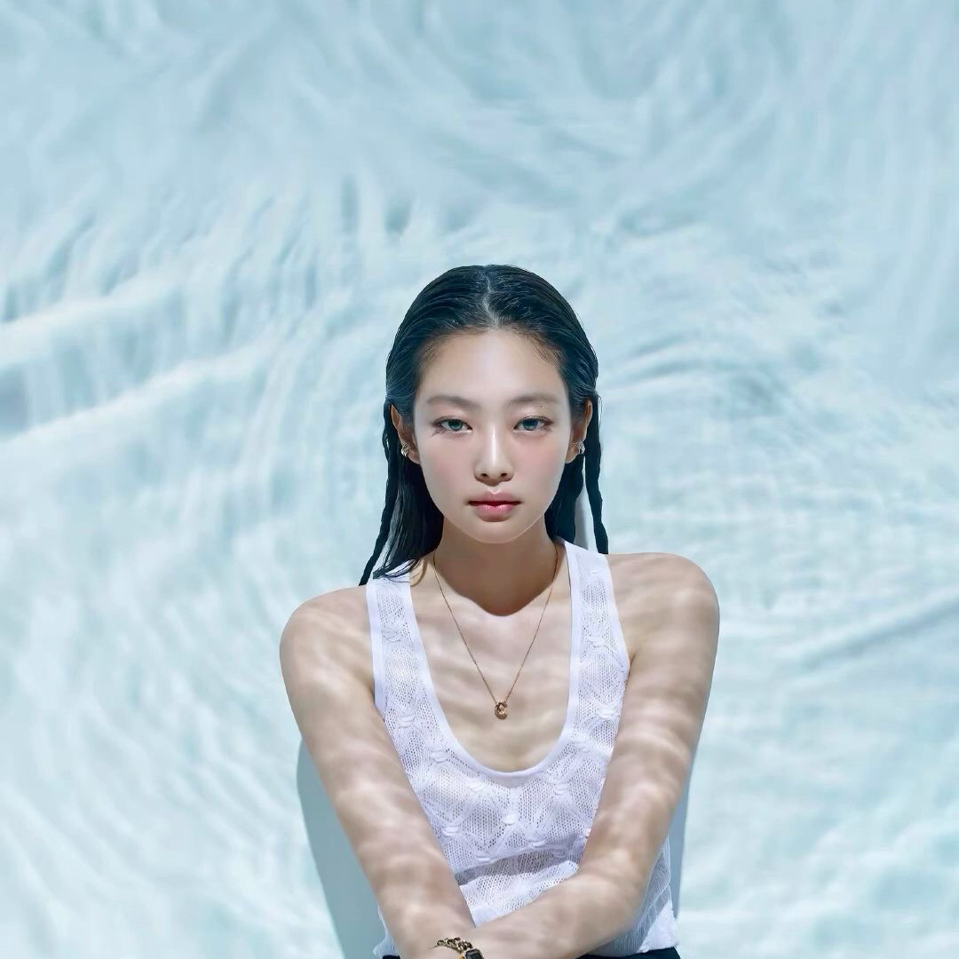 제니 (BLACKPINK)의 비하인드 컷