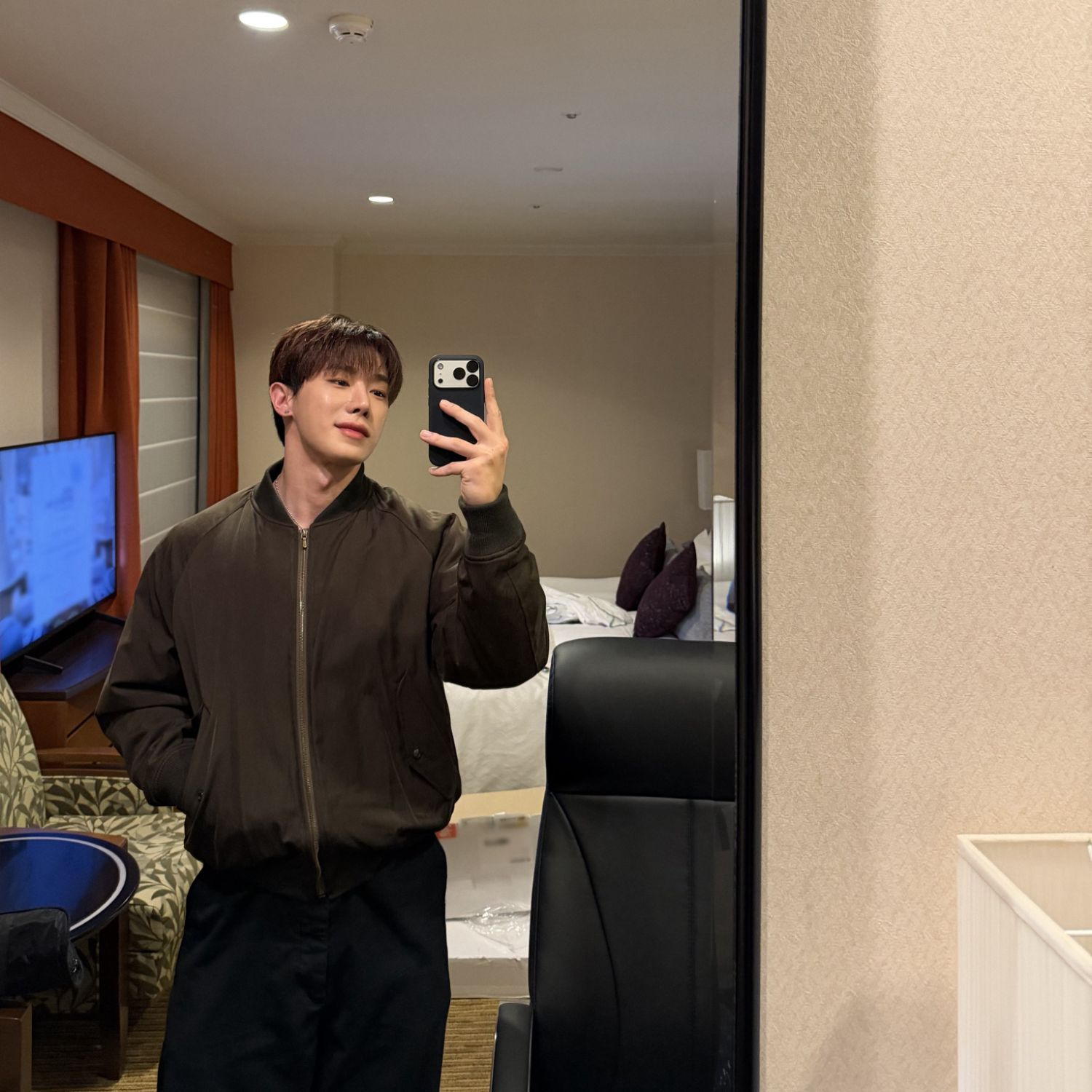 A moment captured by Wonho's fan