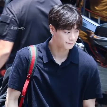 Behind-the-scenes cut of Moonbin (ASTRO)