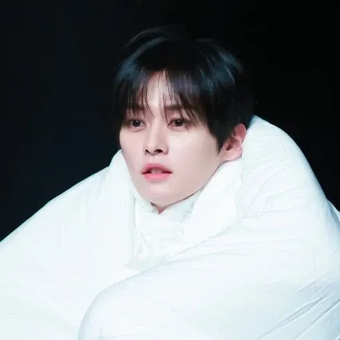 A moment captured by Lee Know (Stray Kids)'s fan