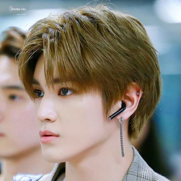 A moment captured by Taeyong (NCT 127)'s fan