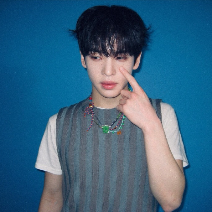 Potret di balik layar Allen (CRAVITY)