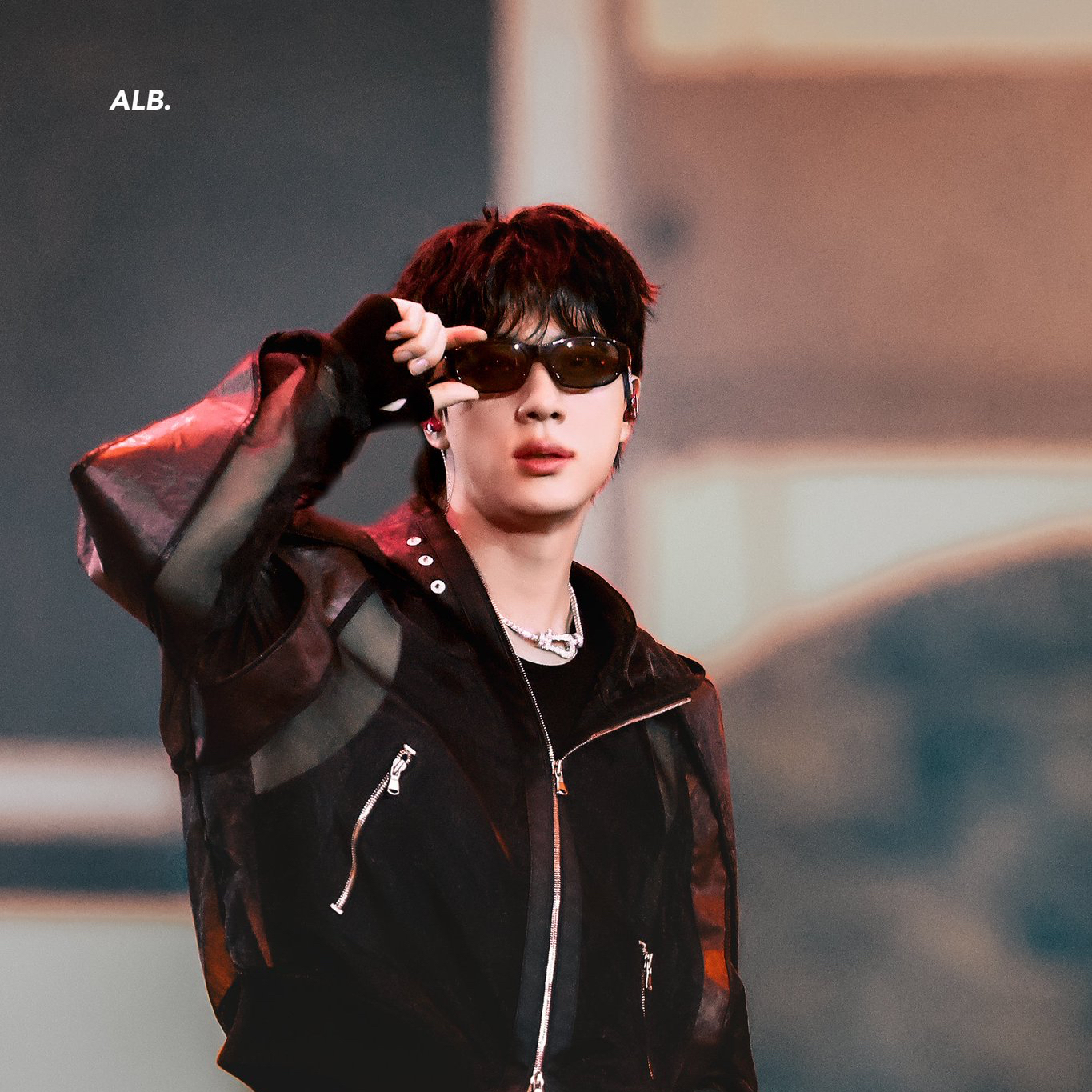 Foto terbaru Jin (BTS)