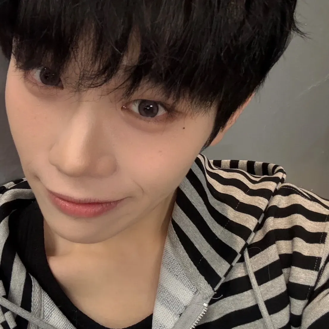 Latest photo of Kim Taerae (ZEROBASEONE)