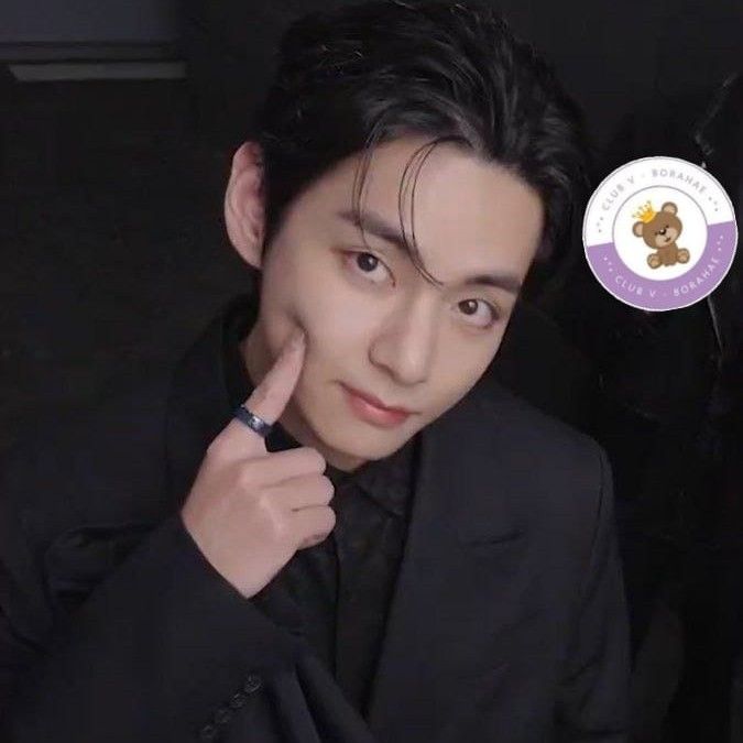 뷔 (방탄소년단) 팬이 찍은 순간