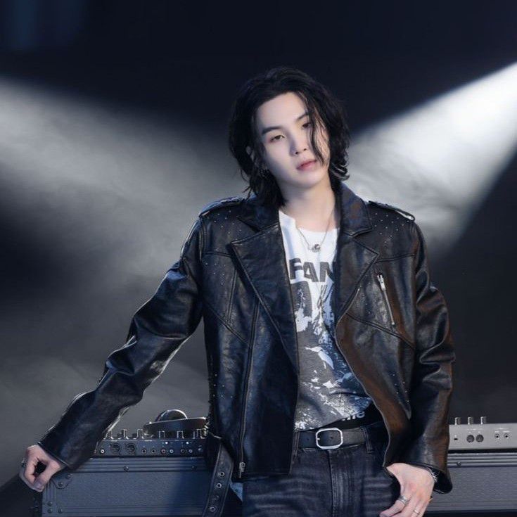 슈가 (방탄소년단)의 최신 사진