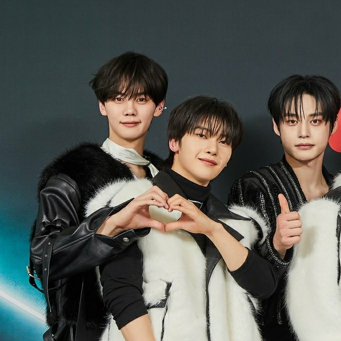 Must-see popular post of 제로베이스원, your favorite