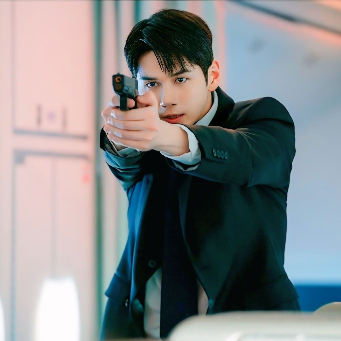 Behind-the-scenes cut of Ong Seongwu