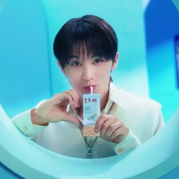 Latest photo of Mark (NCT 127, NCT DREAM)