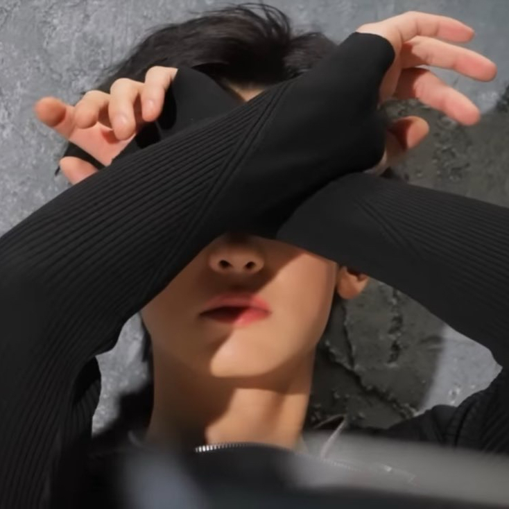 Foto terbaru Chanyeol (EXO)