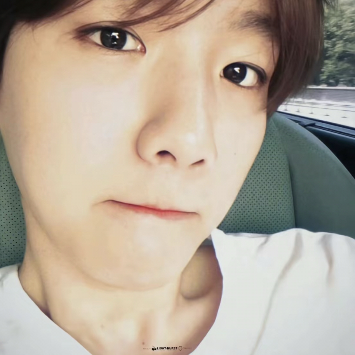 백현 (EXO)의 비하인드 컷