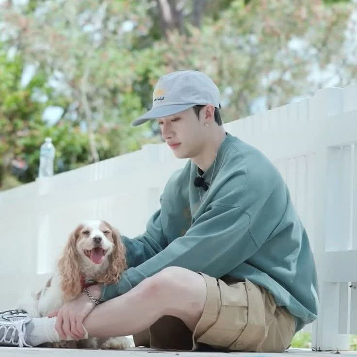 Foto terbaru Bang Chan (Stray Kids)