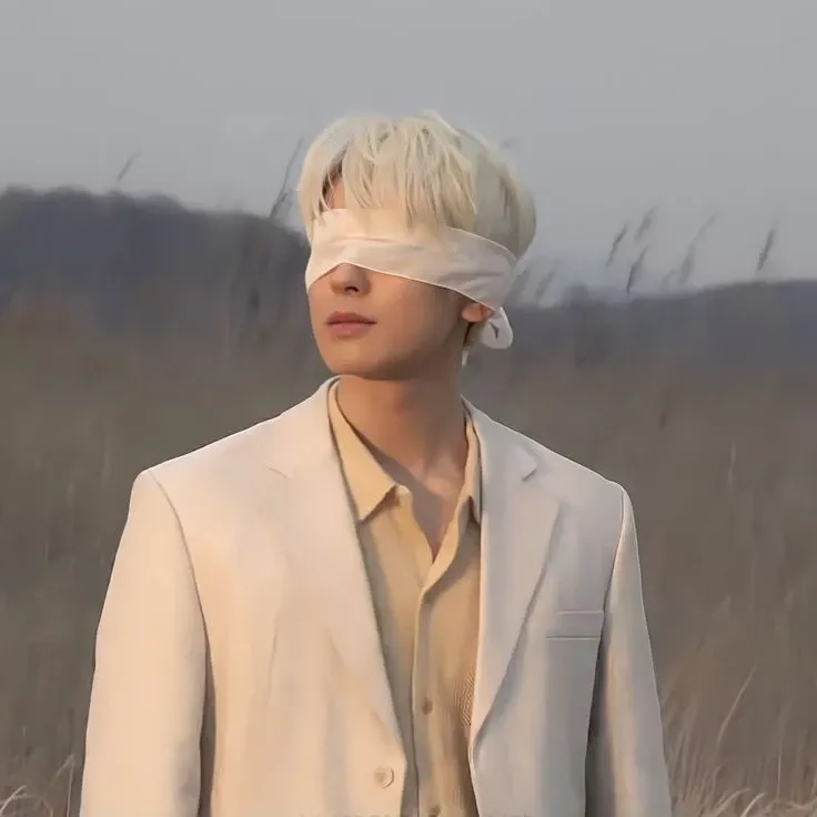 Latest photo of Wonwoo (SEVENTEEN)