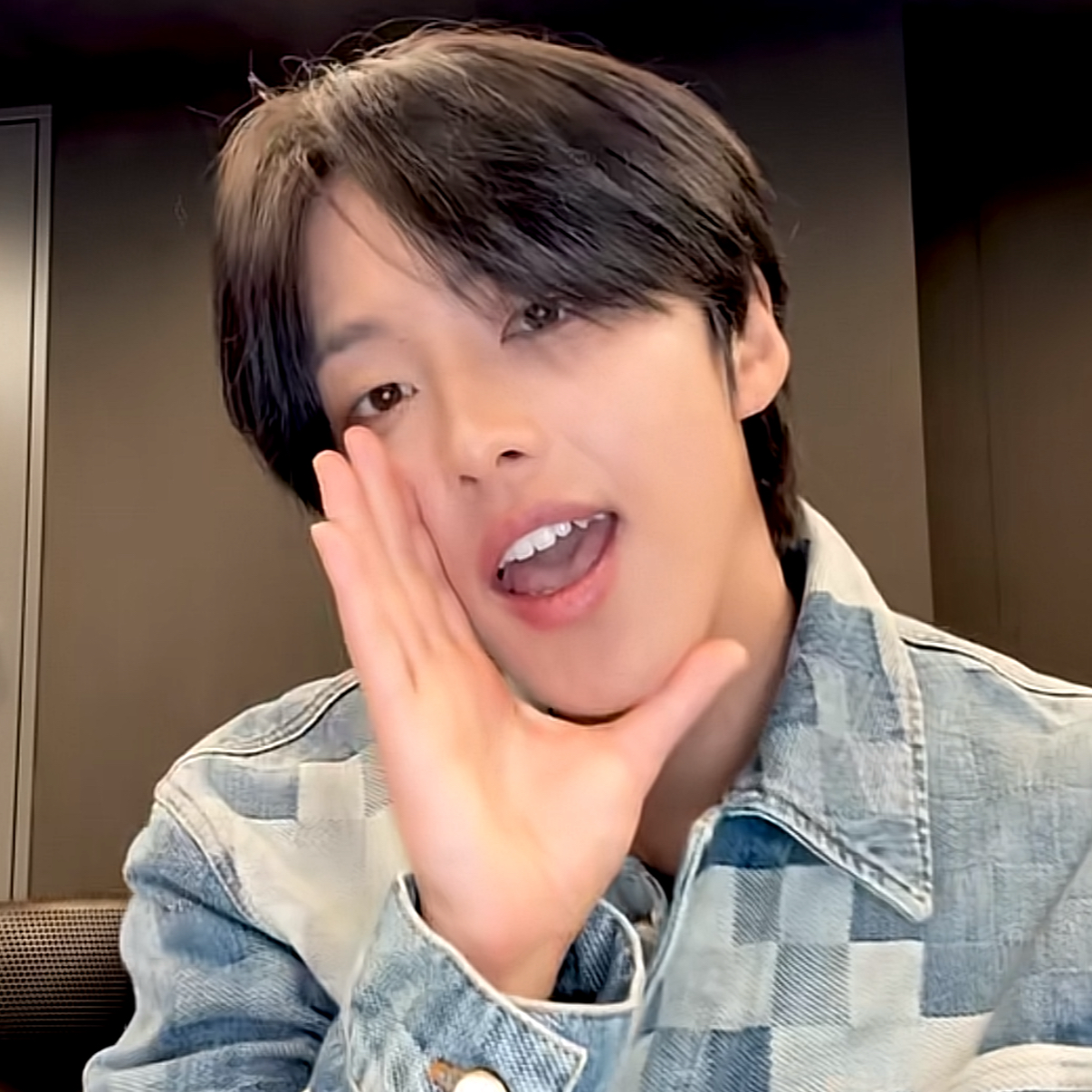 Recent activity shot of Kono Junki (JO1)