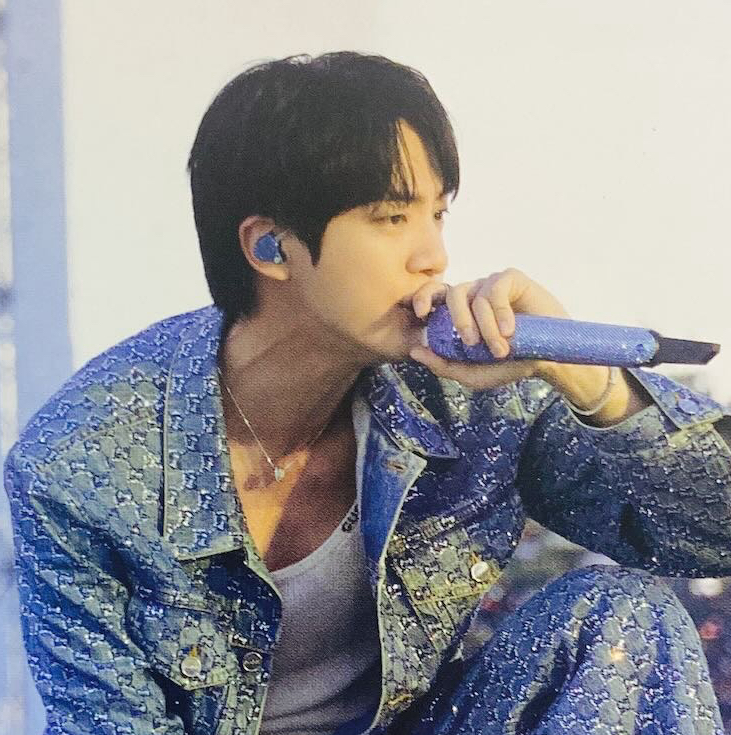 진 (방탄소년단)의 최신 사진