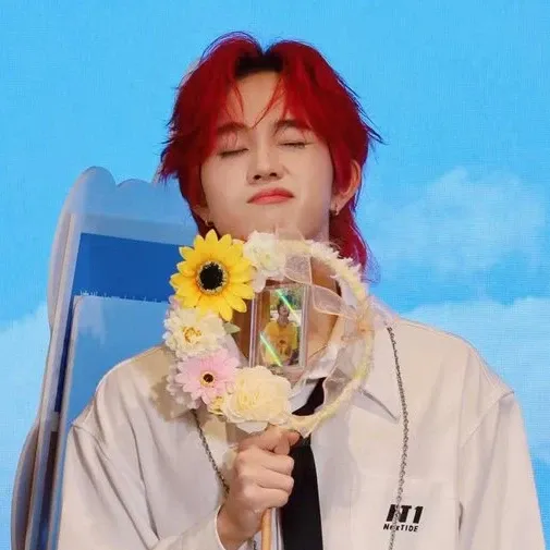 Latest photo of THI-O (NexT1DE)