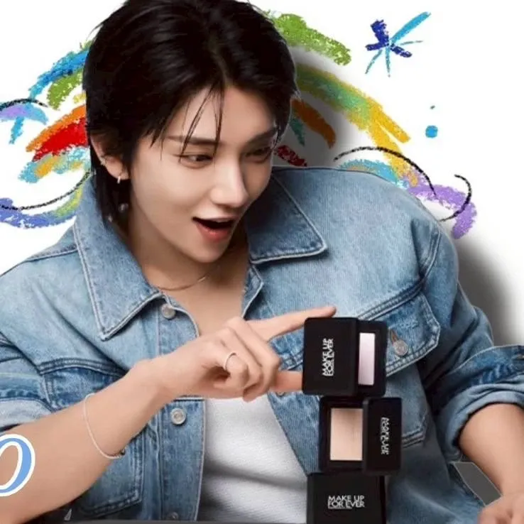 Recent activity shot of Joshua (SEVENTEEN)