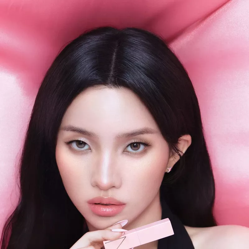 Recent activity shot of Soyeon (i-dle)