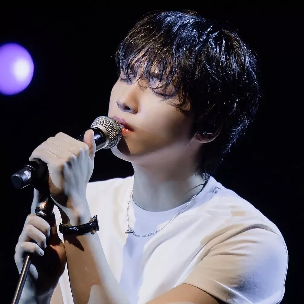 Latest photo of Jeong Sewoon