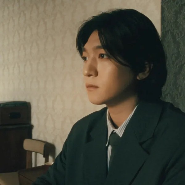 Signature photo of SungJin (DAY6) capturing their charm