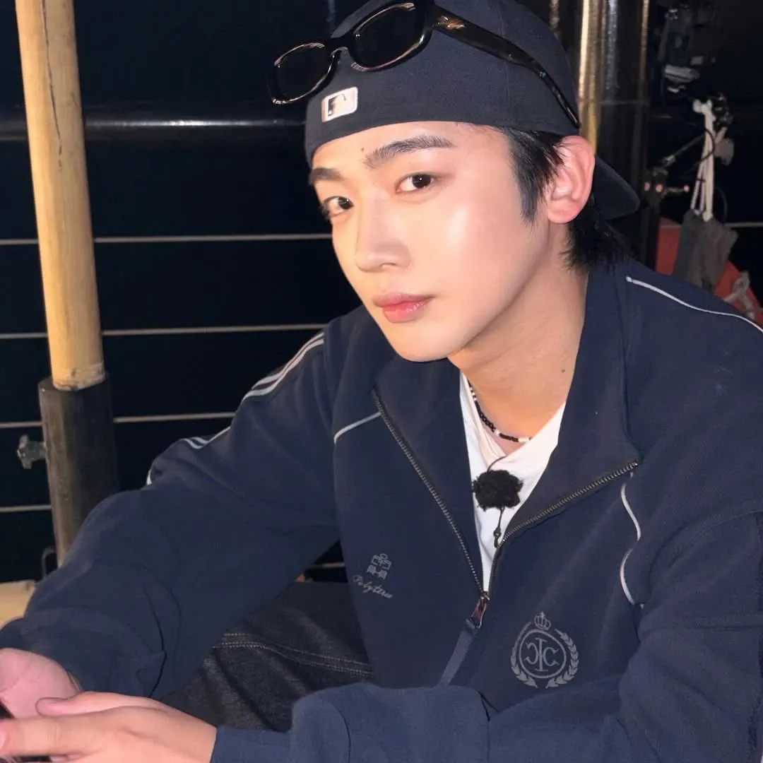 Latest photo of Kim Yohan (WEi)