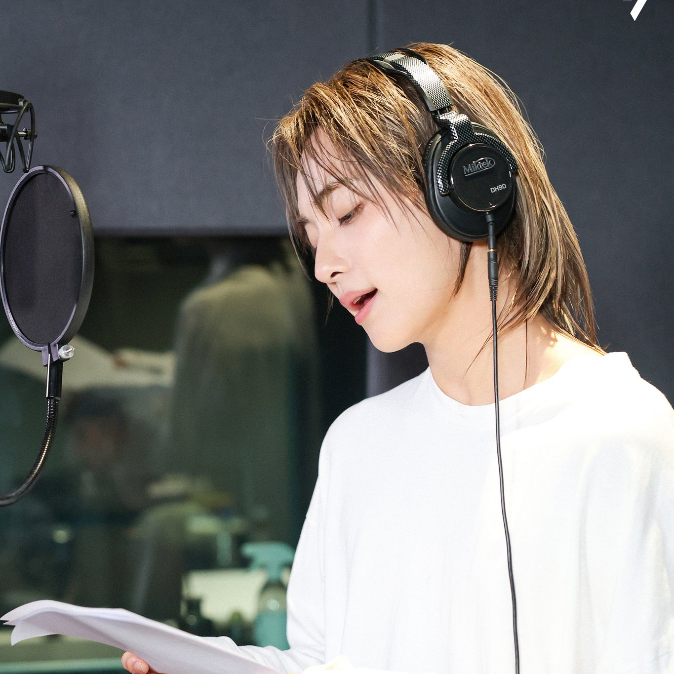Behind-the-scenes cut of Jeonghan (SEVENTEEN)