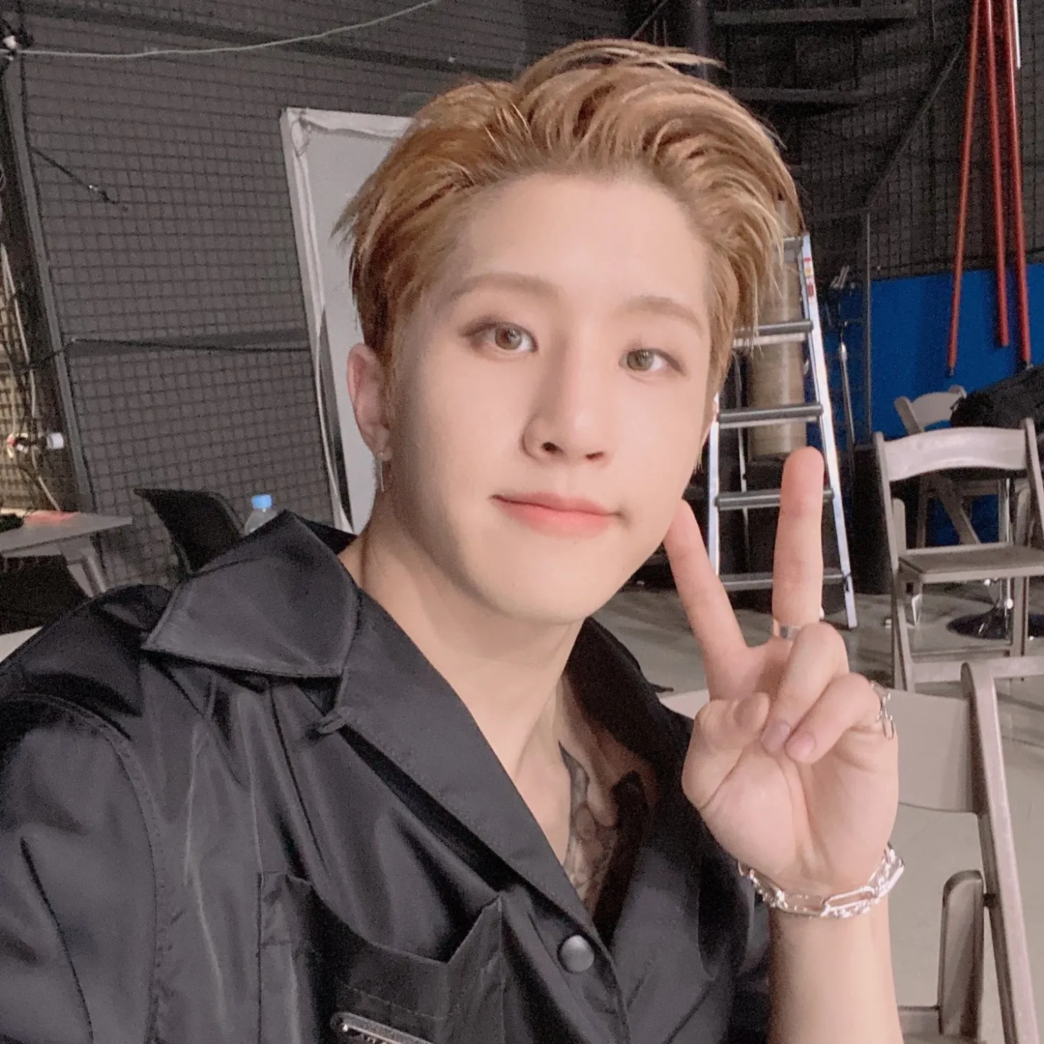 Behind-the-scenes cut of Jinjin (ASTRO)