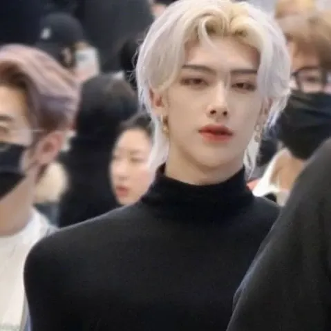 A moment captured by Ricky's fan