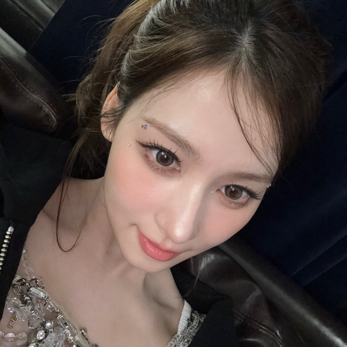 Sana (TWICE)的幕後花絮