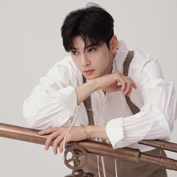 Latest photo of Eunwoo (ASTRO)