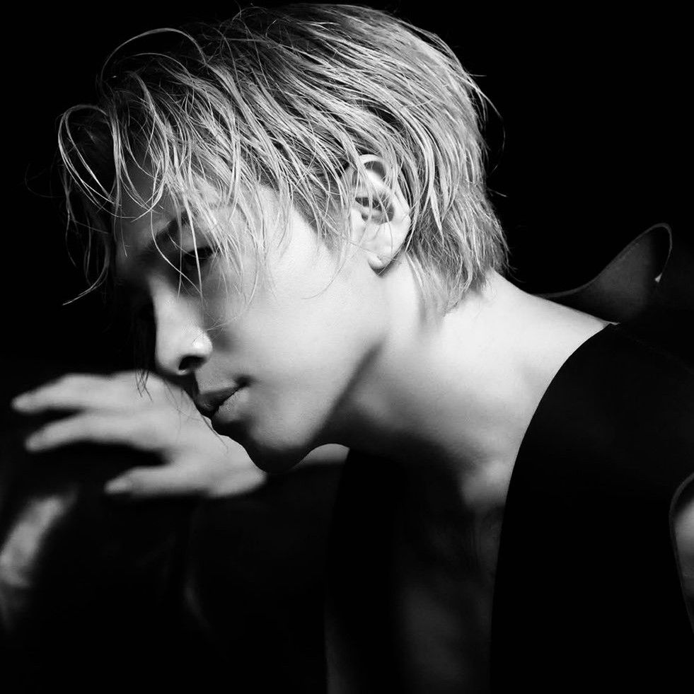 Behind-the-scenes cut of BIGBANG