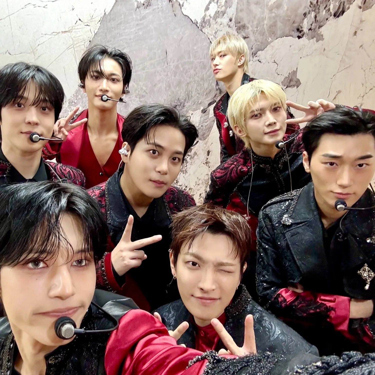 ATEEZ的最新照片