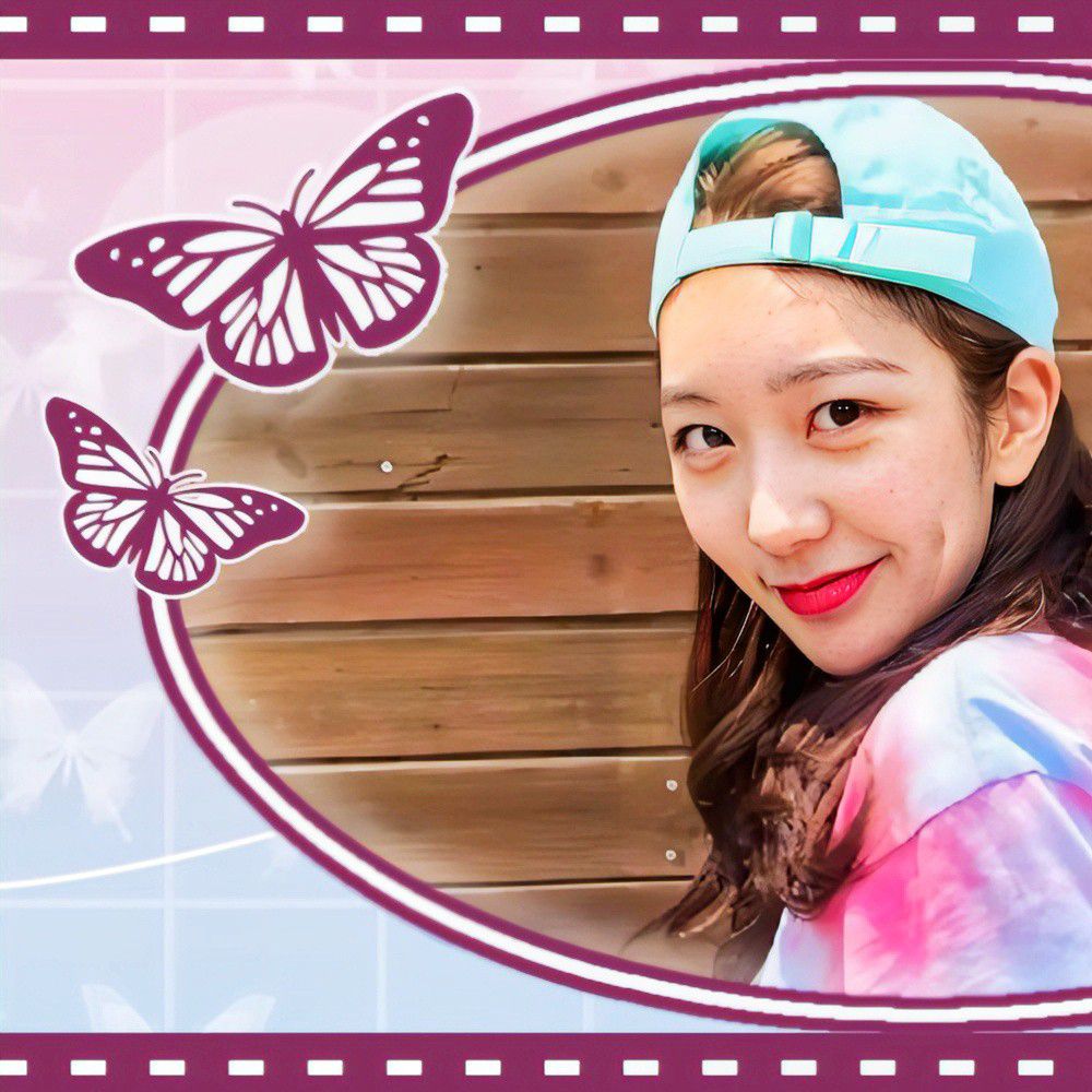 Potret di balik layar Minji