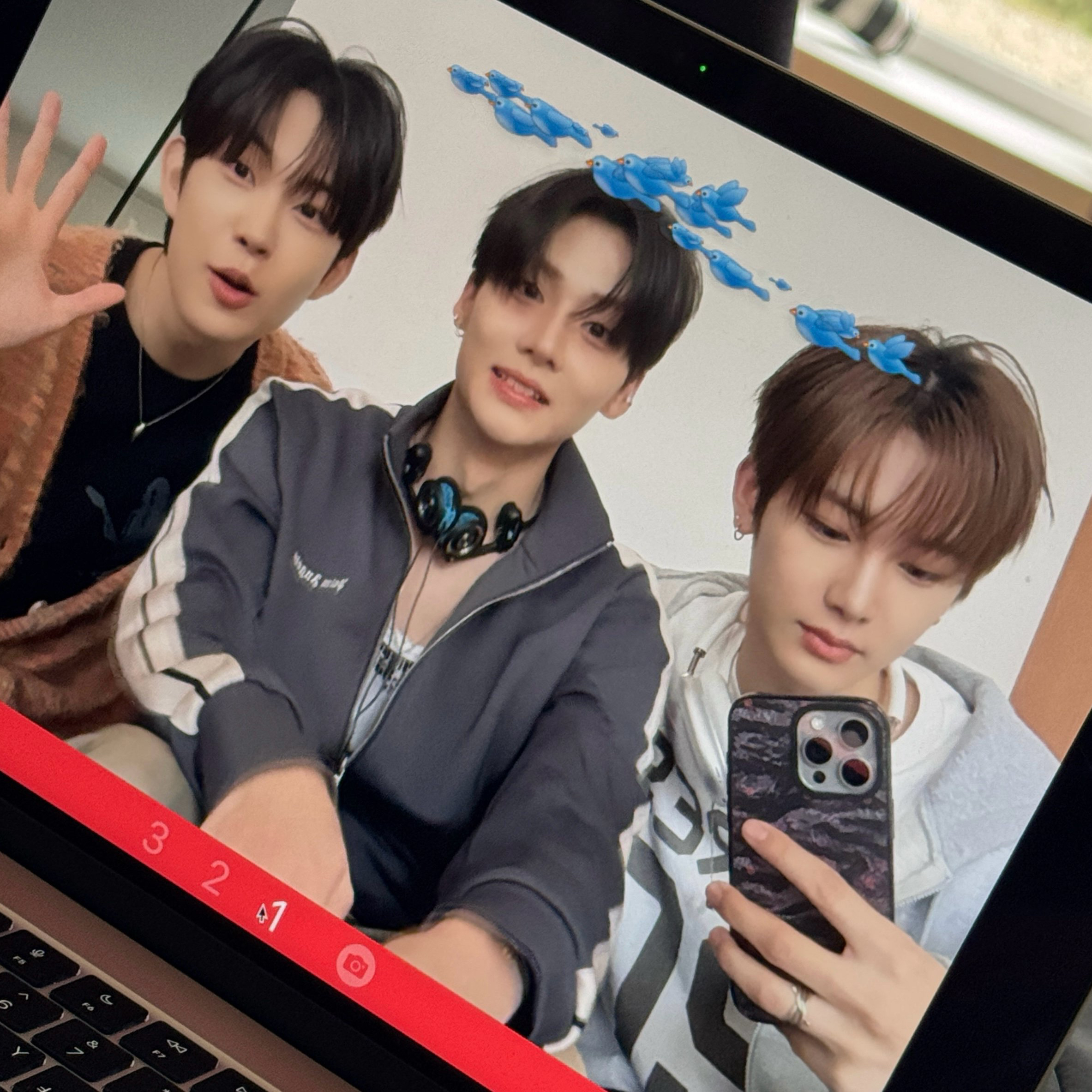 A moment captured by Lee Sangwon (ALPHA DRIVE ONE)'s fan