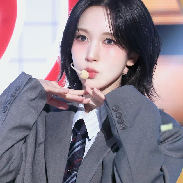 Latest photo of Mina (TWICE)