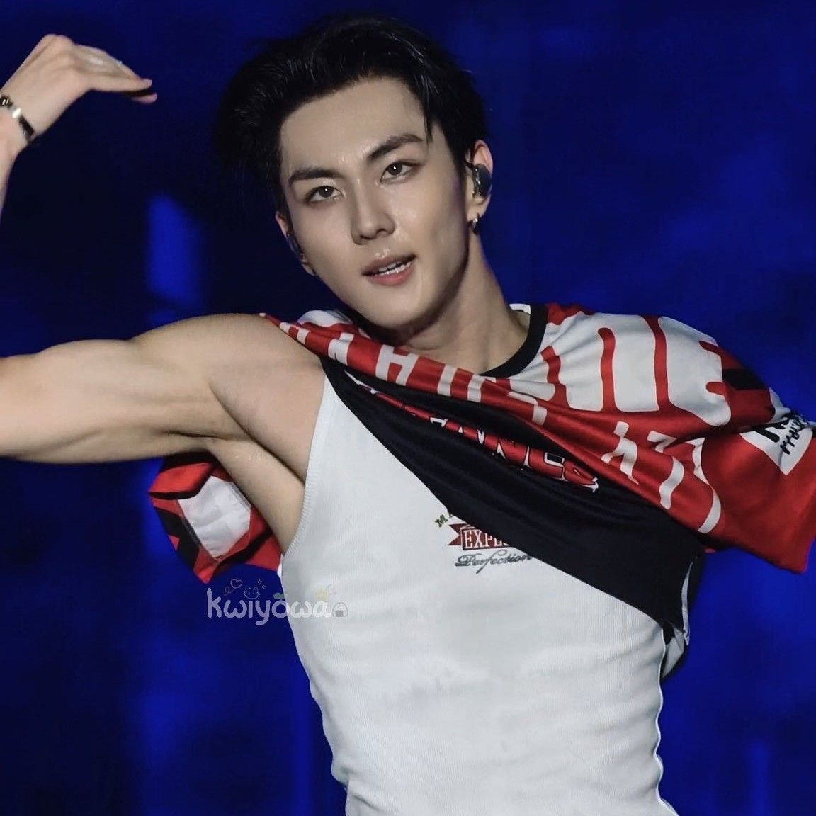 Latest photo of Jungwon (ENHYPEN)