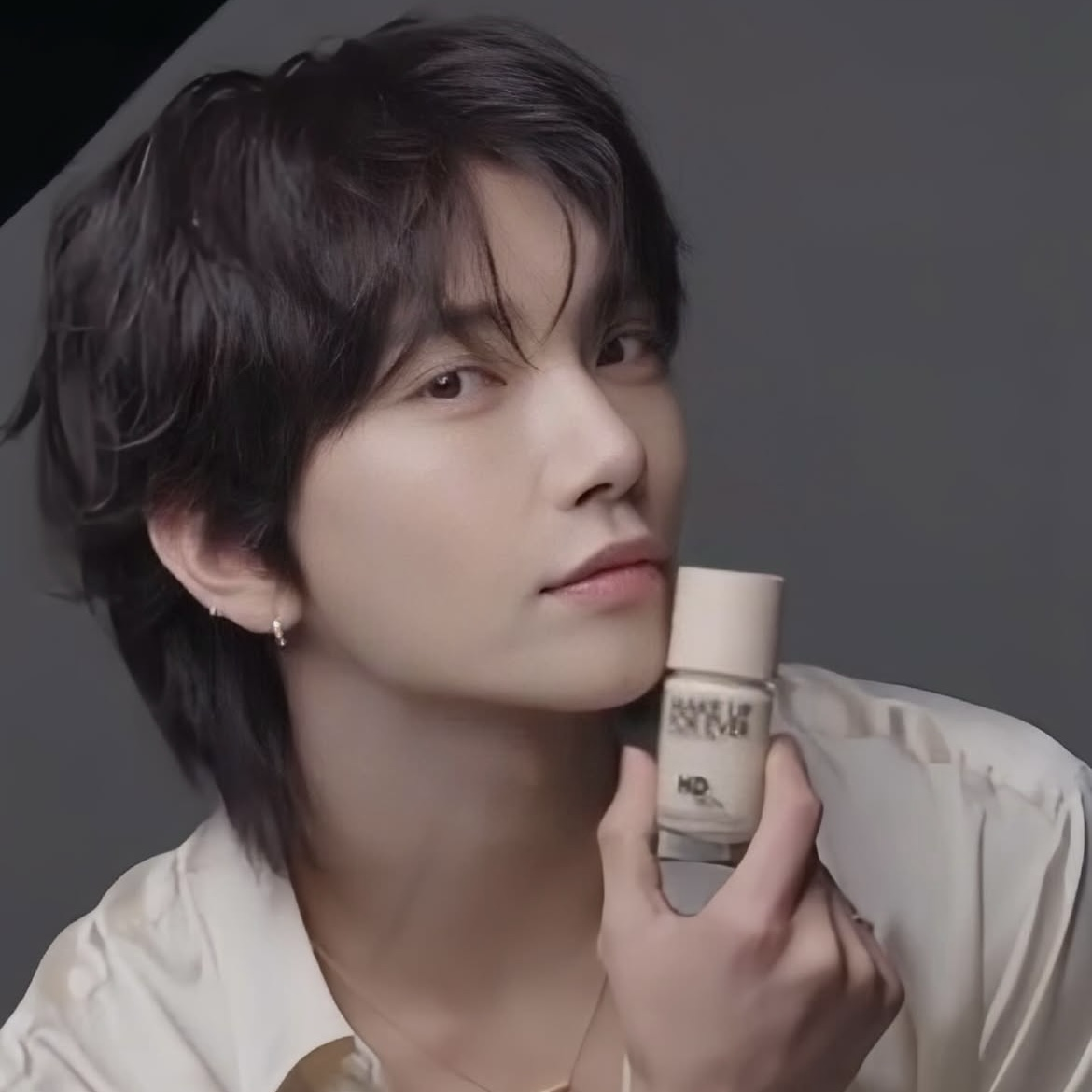 A moment captured by Joshua (SEVENTEEN)'s fan