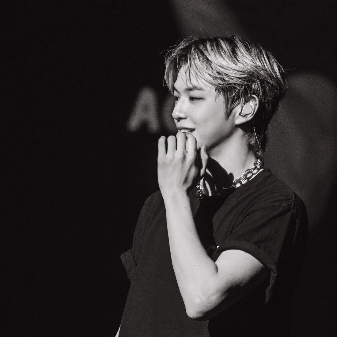 A moment captured by Kang Daniel's fan