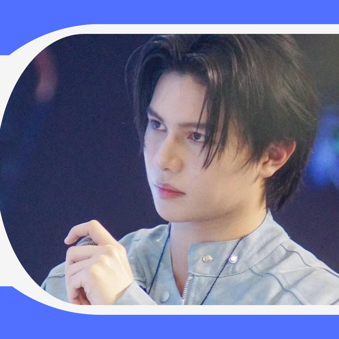 A moment captured by William (LYKN)'s fan