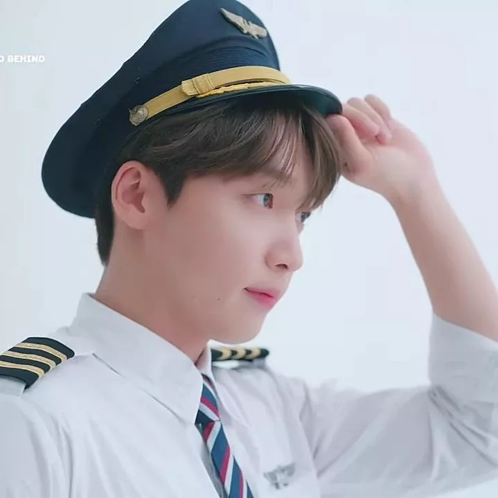 Behind-the-scenes cut of Jeong Sewoon