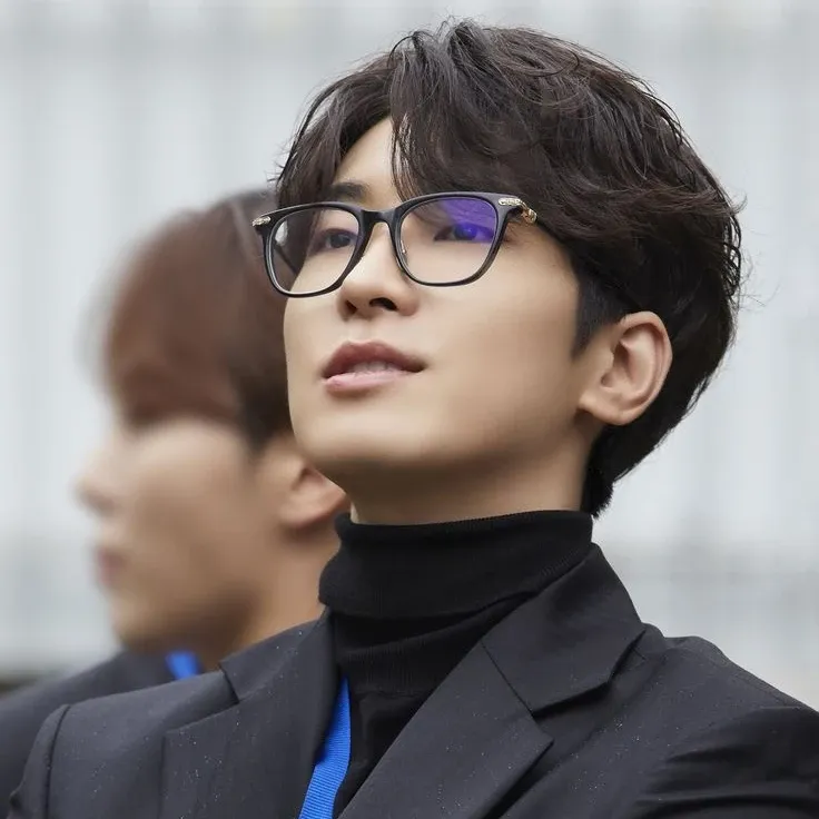 Behind-the-scenes cut of Wonwoo (SEVENTEEN)