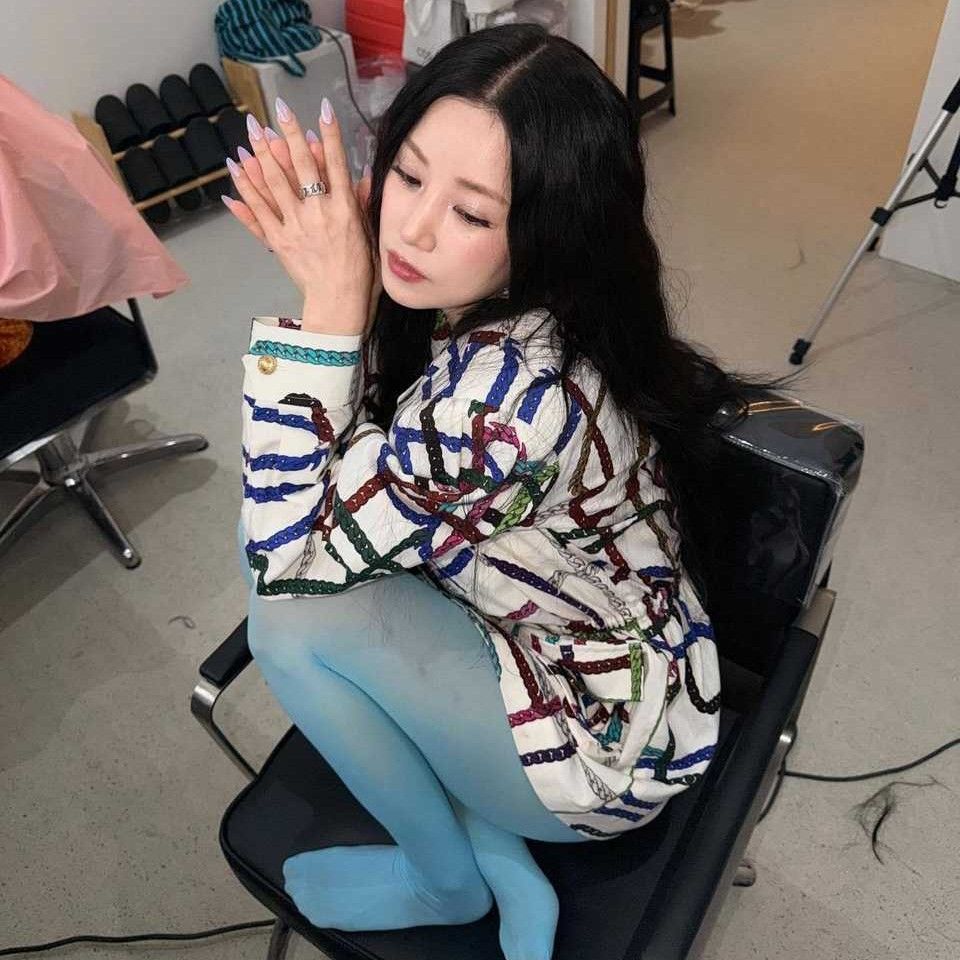 朴初珑 (Apink)的幕后花絮