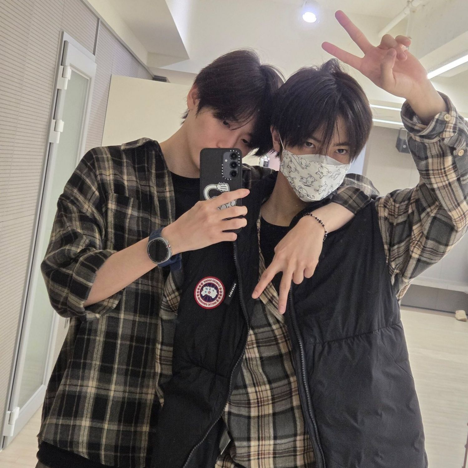 Latest photo of Wonjin (CRAVITY)