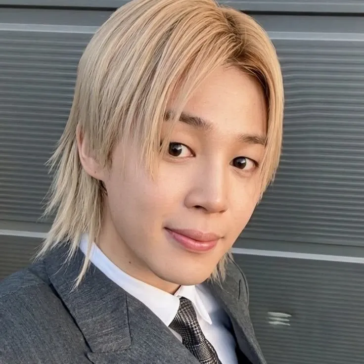 Foto aktivitas terbaru Jimin (BTS)